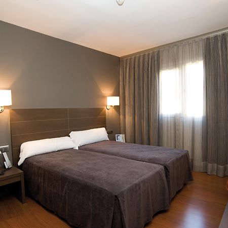 Hotel Cisneros アルカラ・デ・エナレス 部屋 写真